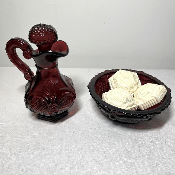Avon Cape Cod Ruby Red Glass Cruet and bow with soap. Red glass. Vintage. Retro - Picture 1 of 5